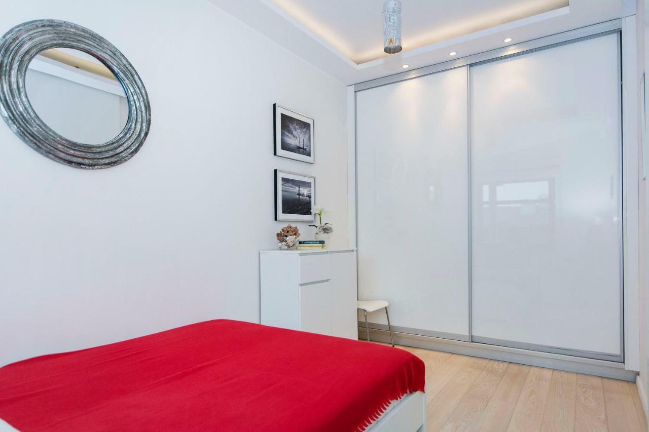 Ascot - Neptun Park By Oneapartments Gdańsk Buitenkant foto